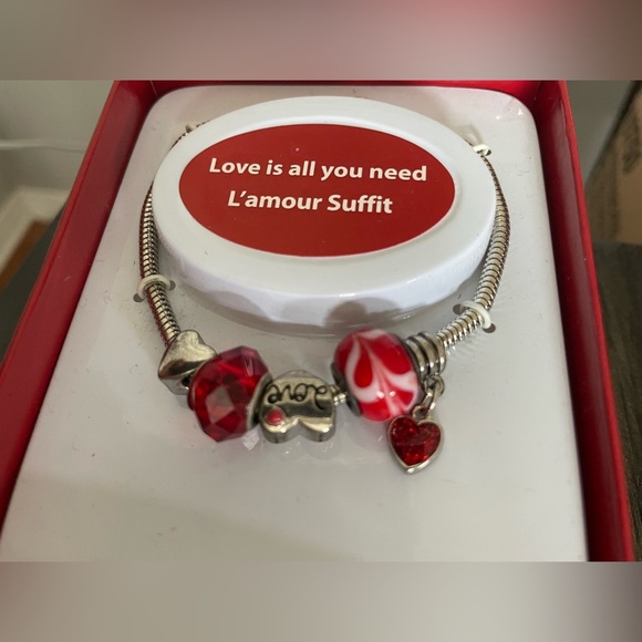 💖(2 for $15)💖 Charm Bracelet with Red and Silver Colours - Picture 5 of 8